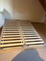 Bett mit Lattenrost 180x200cm