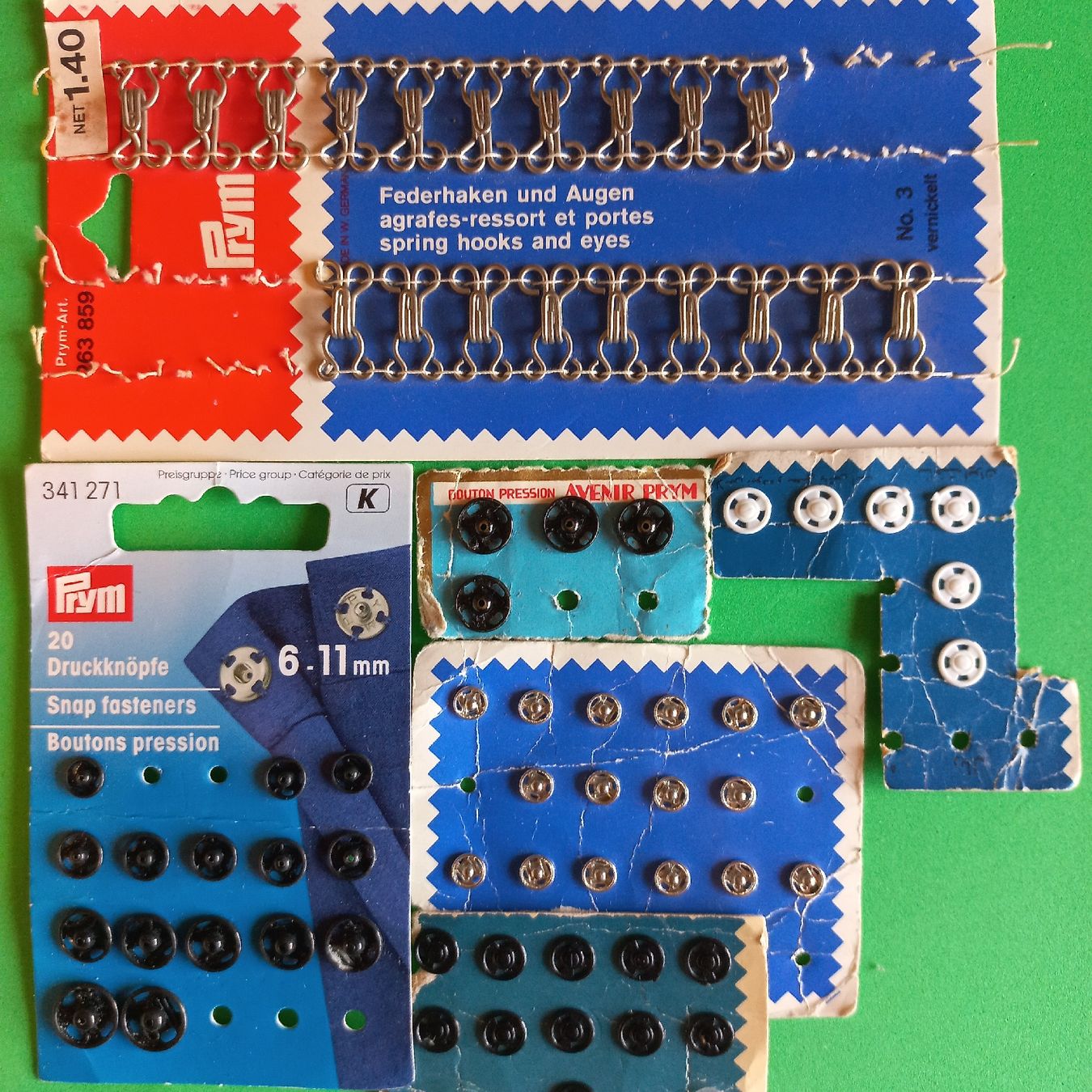 Bottoni: Lot de boutons pression et agrafes Prym. – Usato da Dompierre FR venduto da fat_xth5 1