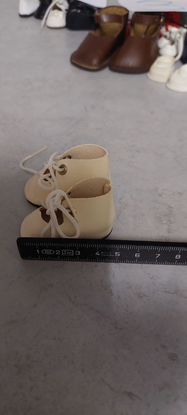 Puppen: 5Paar Puppenschuhe  – Gebraucht aus Muri AG von nindo1 6