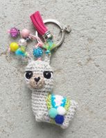 Handgemachter Schlüsselanhänger  amigurumi Lama Alpaka