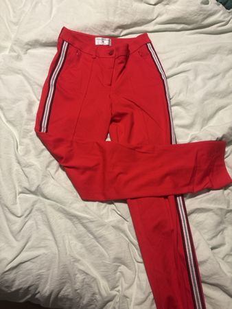 Rote J.J.S. Tensione Hose mit Streifen, Grösse S, Top!