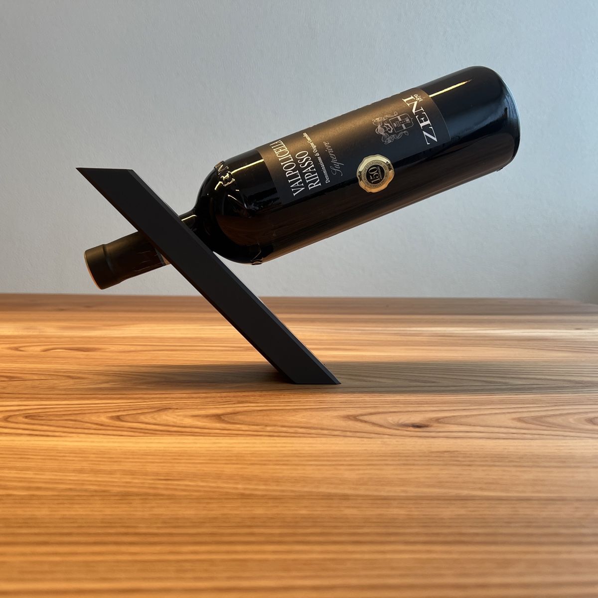 Portabottiglie: Moderner Designer Flaschen Ständer – Nuovo e nell'imballaggio originale da Fruthwilen venduto da speex 1