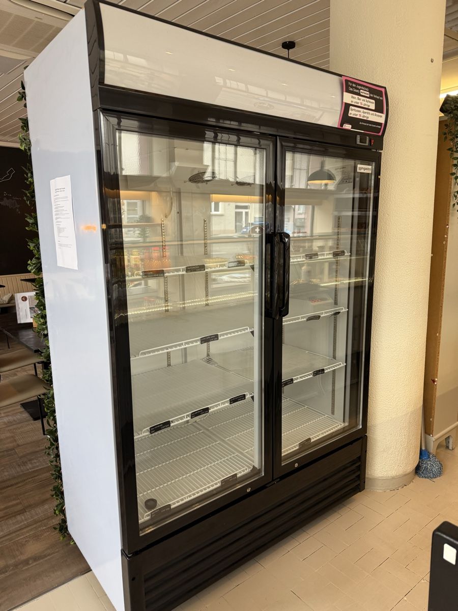 Kühlschrank: Frigo pour boissons professionnels – Gebraucht aus Biel/Bienne von mar_hhq2