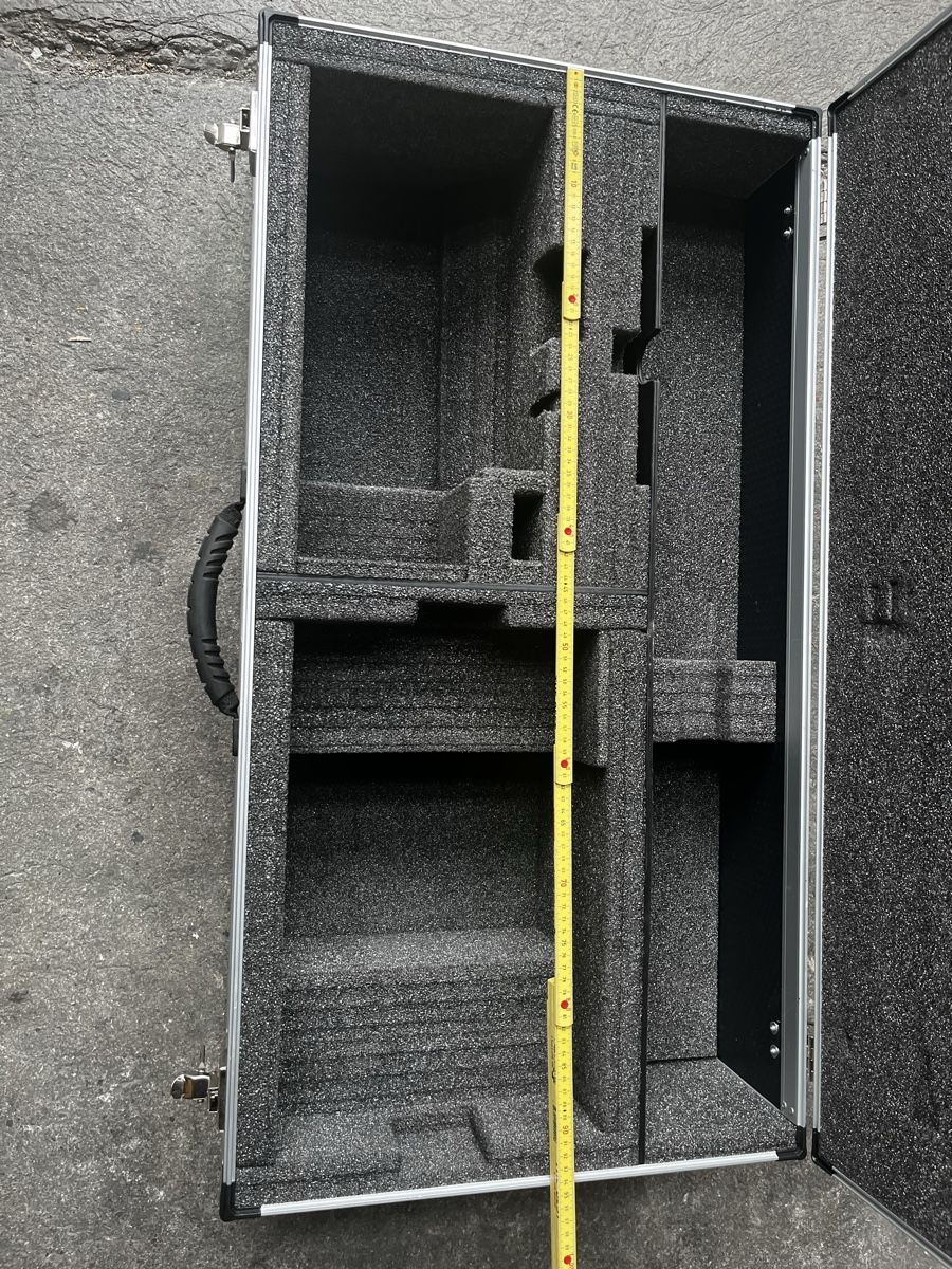Reisekoffer: VALCA BOX Transportkoffer / Flightcase mit Einlage + Rollen – Gebraucht aus Lenzburg von Tempo_1929 8