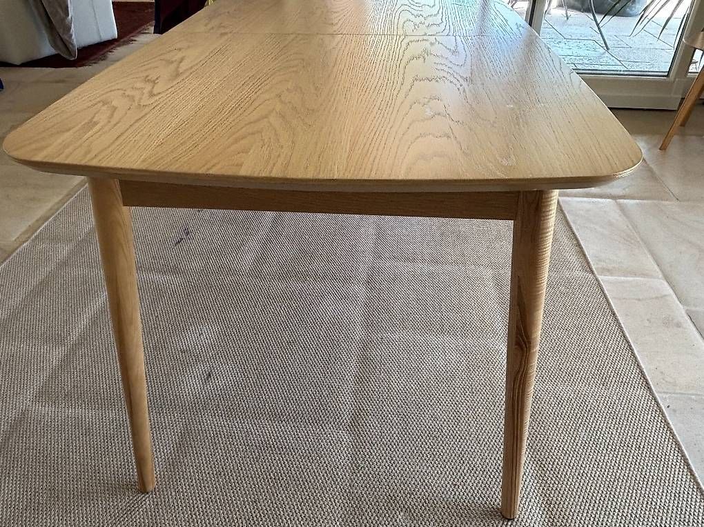 Tavoli: Table extensible 4-10 personnes avec 2 rallonges – Usato da Echandens venduto da luandseb