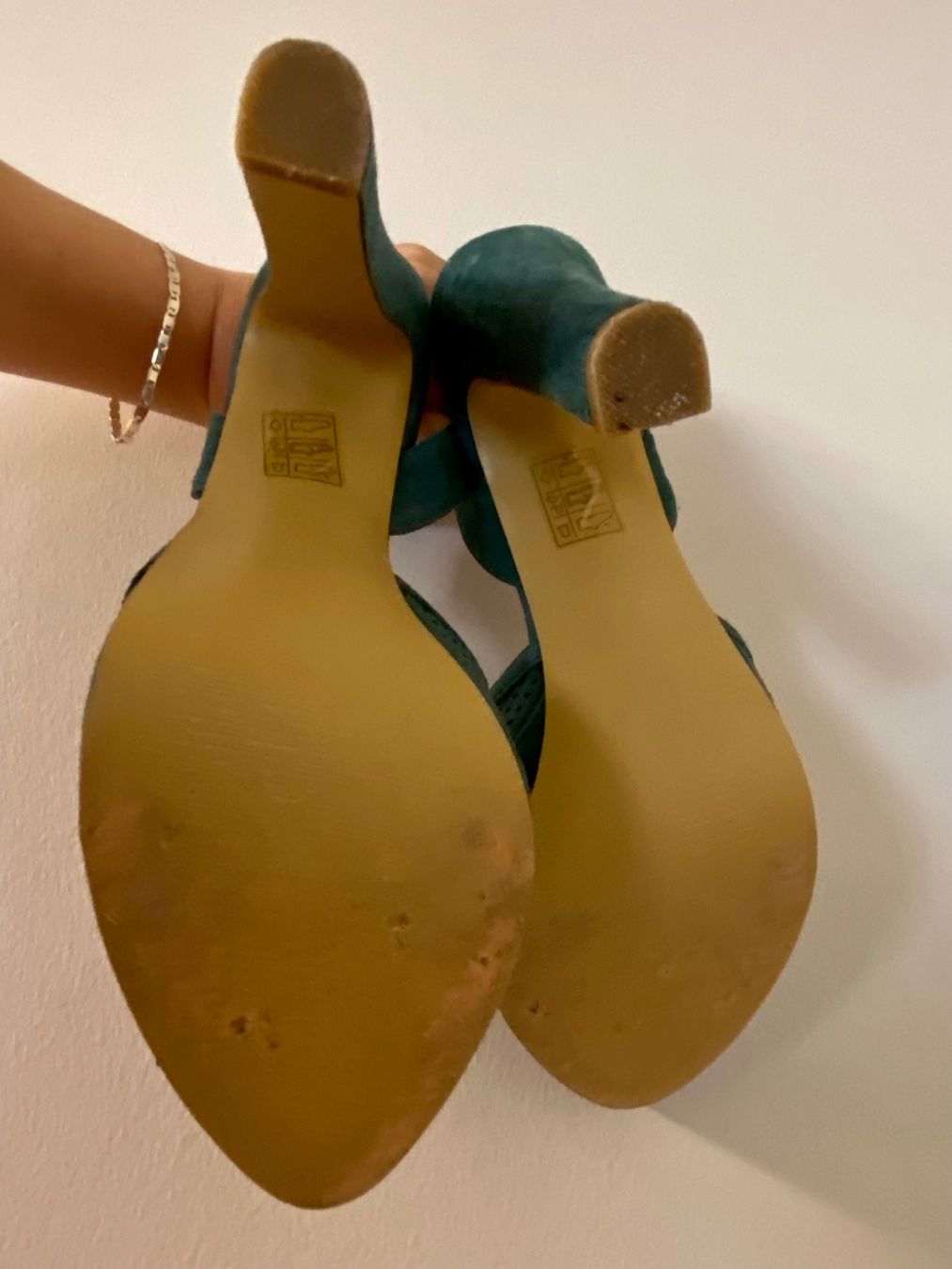 Avant Premiere Scarpe da donna: Sandalette Wildleder mit Riemchen – Usato da Grenchen venduto da glamourlady 8