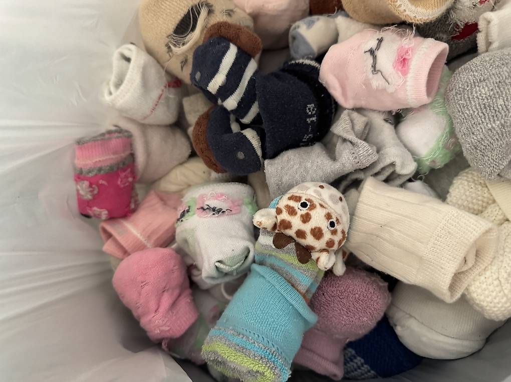 Calze per bambini: Socken bis Gr. 19 Mädchen/Jungs gemischt – Usato da Zürich venduto da aliciasp 2