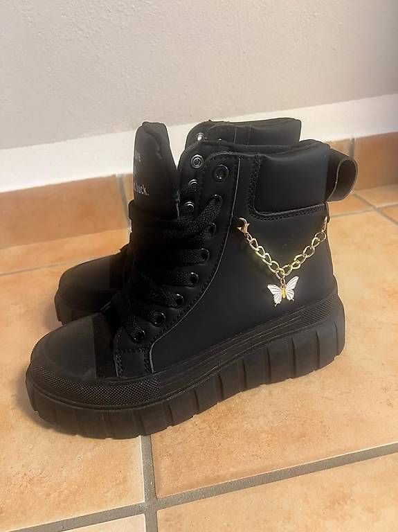 Herrenschuhe: Vendo – Gebraucht aus Airolo von laz_hpy7 1