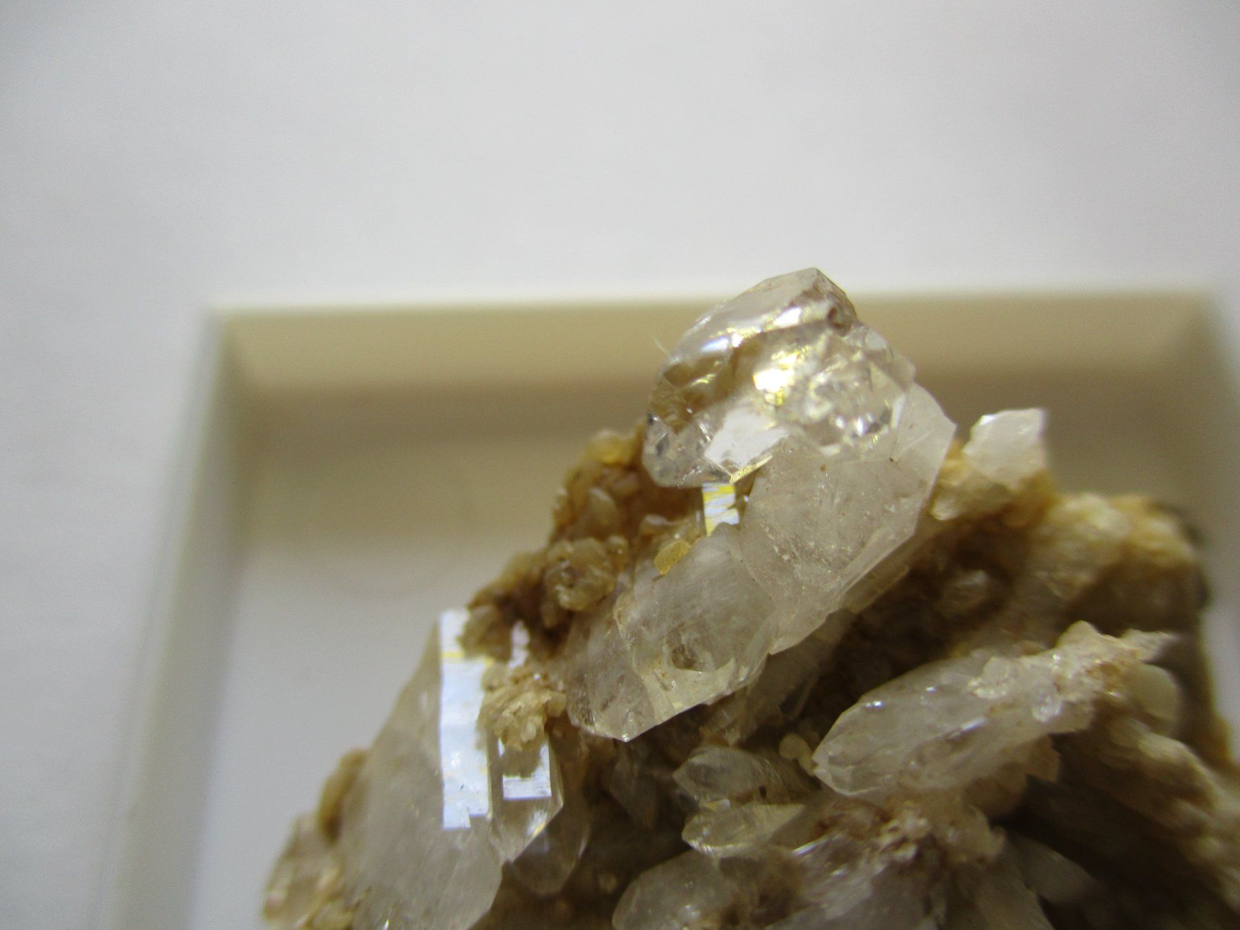 Minerali & Pietre curative: Quartz spectre Val D'Illiez – Usato da La Sarraz venduto da plu_v9cf 1