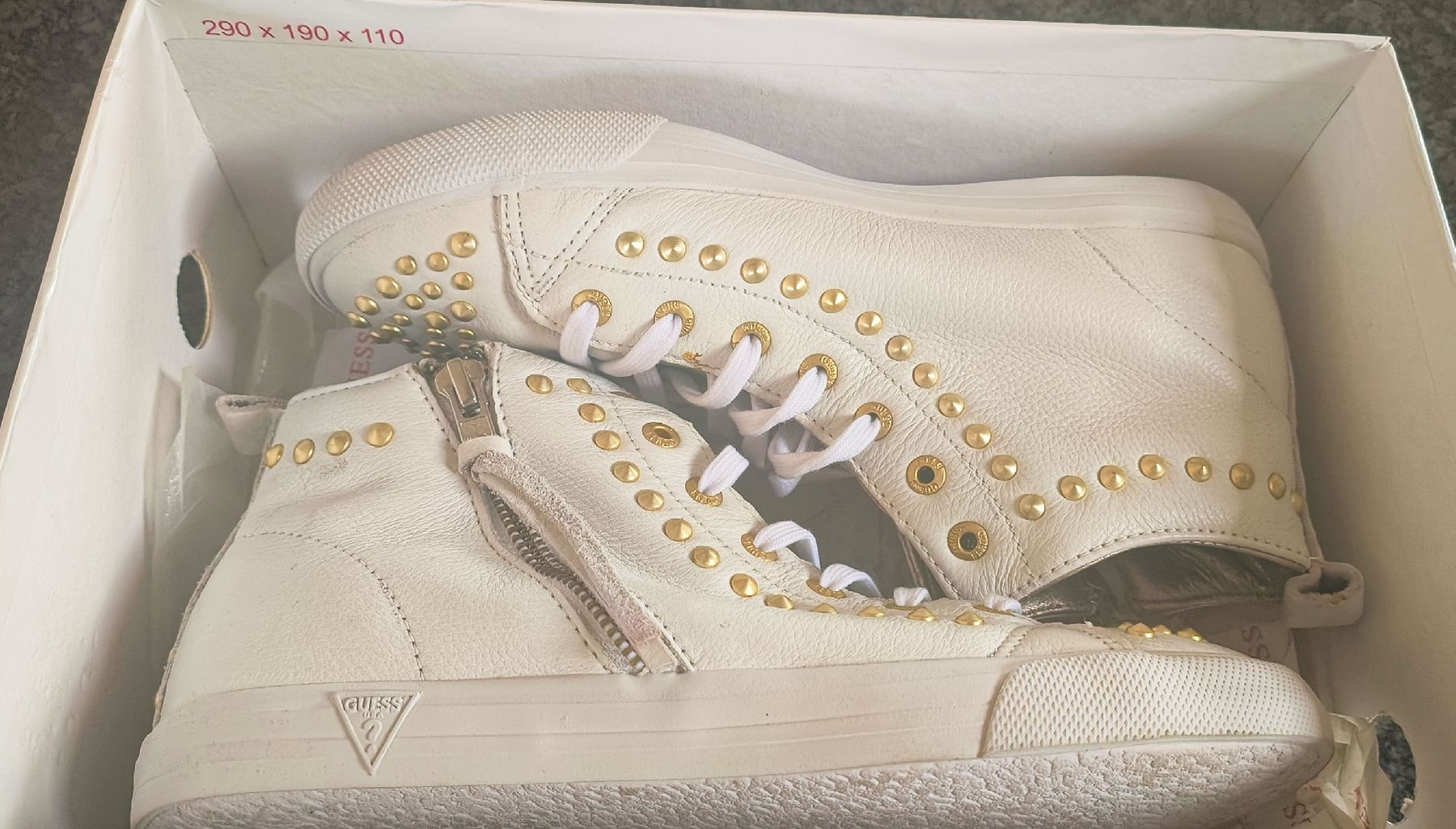 Guess Scarpe da donna: Guess Ledersneaker, 37 – Usato da Andelfingen venduto da nicoletta11 3