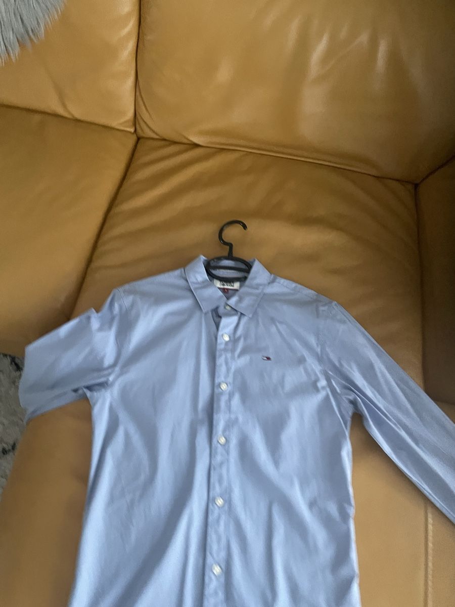 Tommy Hilfiger Camicie: Tommy Jeans Hemd hellblau. Grösse S. Neu!!! – Nuovo (secondo la descrizione) da Dübendorf venduto da jlu_r7hz 3