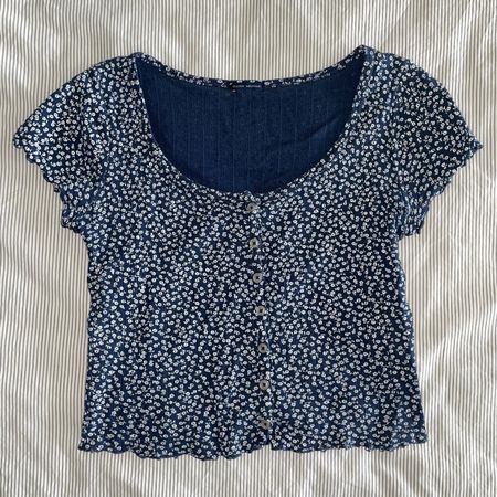 T-Shirt Brandy Melville blau Blumenmuster