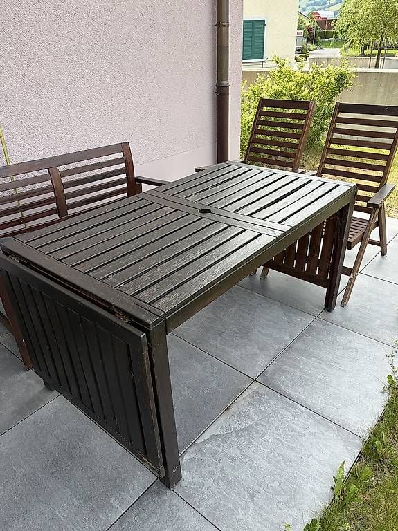 Set de table et chaises: Gartenmöbel-Garnitur – D'occasion à Heiligkreuz (Mels) par Sveden 2