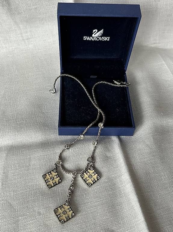 Catenine: Collana Swarovski  – Usato da magliaso venduto da rossella17