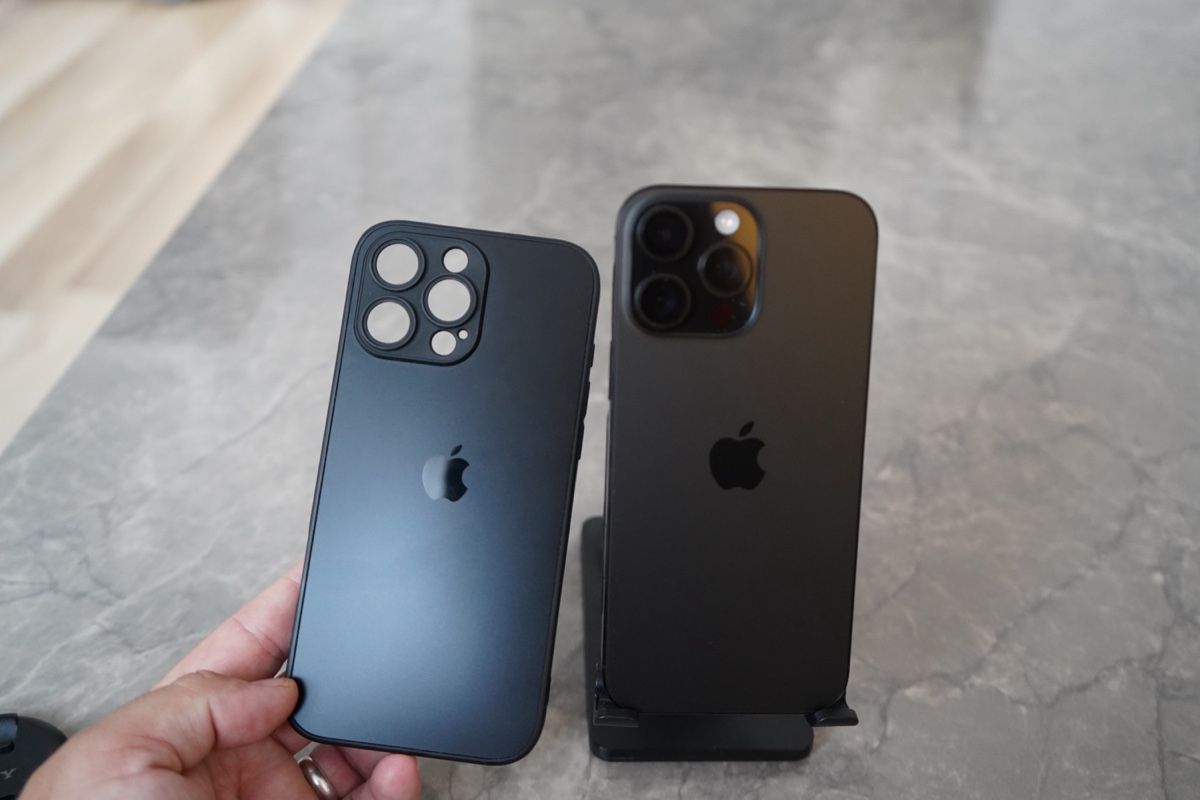 Apple Handys / Smartphones: iPhone 16 Pro Max black titanium guter Zustand – Gebraucht aus Kradolf von mel_9bp5 6