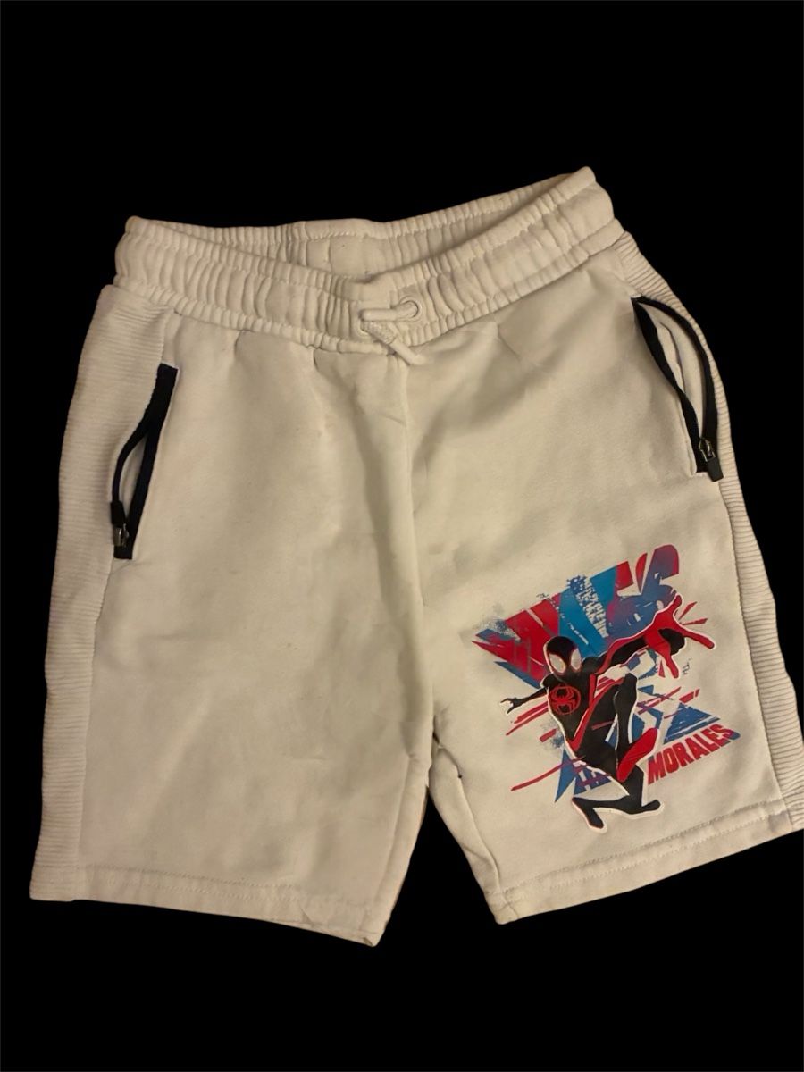 Pantaloni: SHORT MARVEL MILES MORALES – Usato da Lausanne venduto da mar_6snp