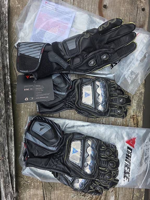 Handschuhe & Handstulpen: guanti nuovi taglia M e L  – Gebraucht aus comano von alangoa 1