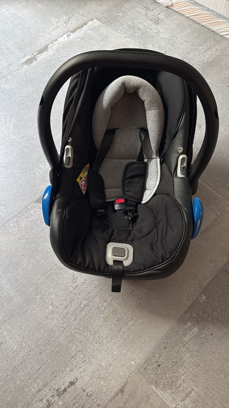 Sièges auto: Babyschale – D'occasion à Riehen par den_yvy7 1