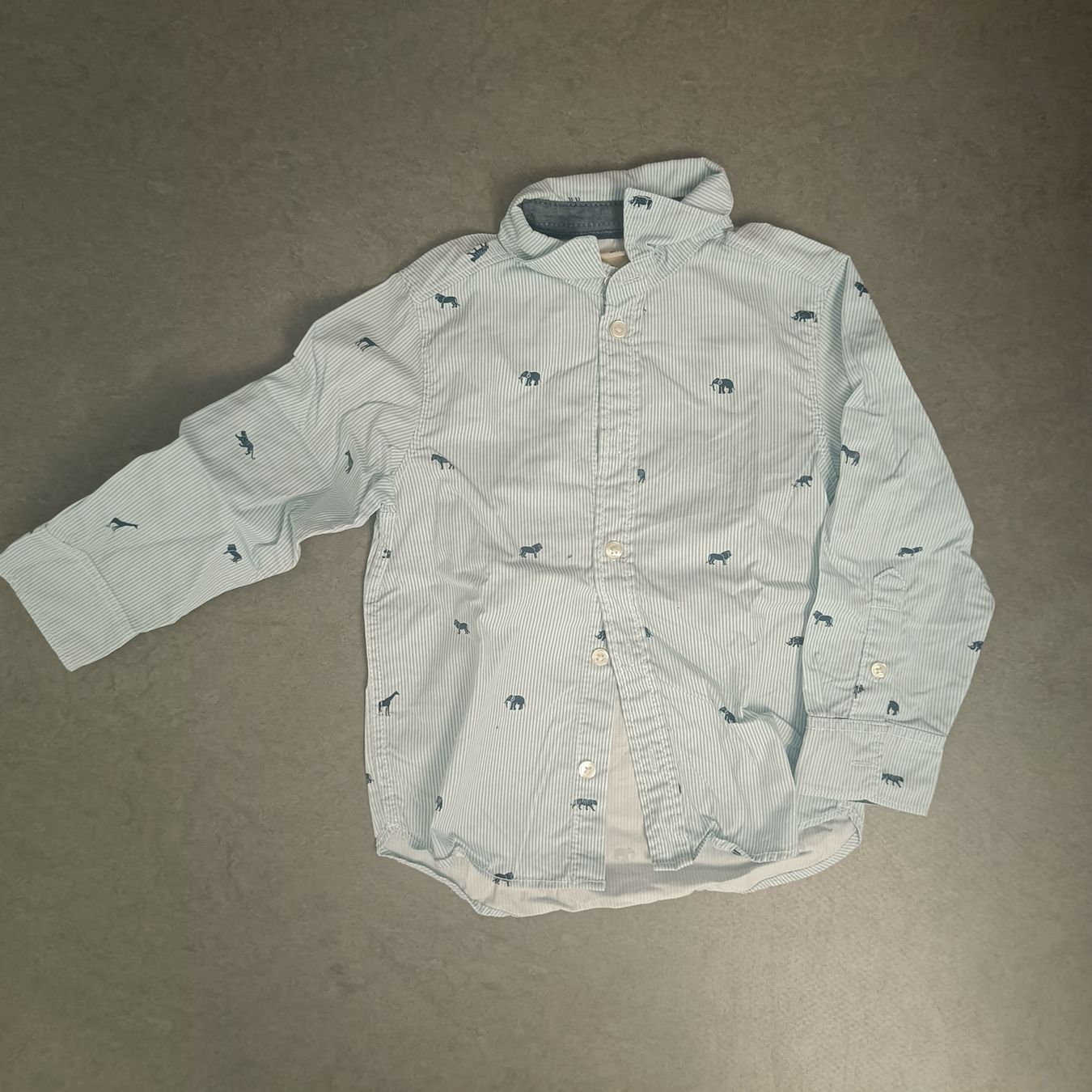Hemden, T-Shirts & Polos: Hemd Grösse 92 – Gebraucht aus Jaberg von urig17.