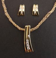 Ohrstecker + Anhänger in 750 Gold, Set