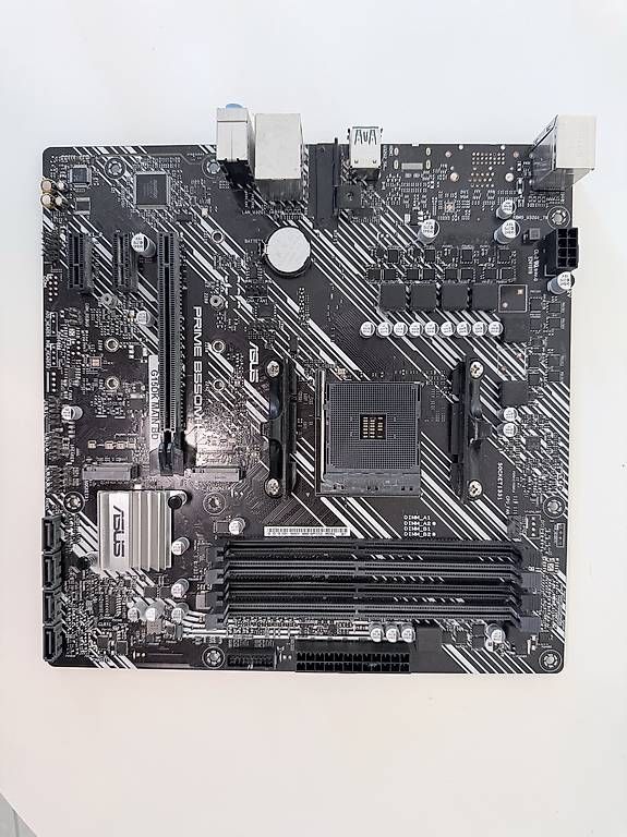 Mainboards: ASUS PRIME B550M-K – Gebraucht aus Meggen von hye_7gxy