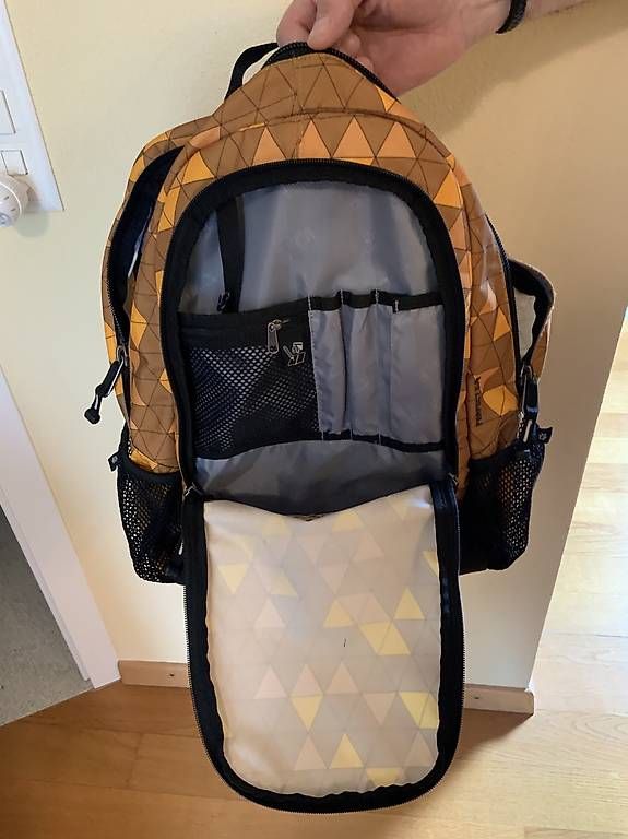 Zaini: Jack Wolfskin Rucksack Perfect Day 22 L – Usato da Buus venduto da isa_vl2n 3