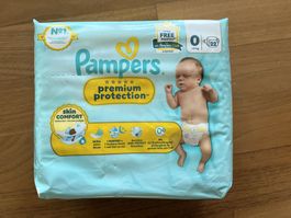 8x Pampers Premium Protection Grösse 0 - ungeöffnet