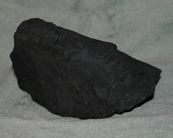 Minerali & Pietre curative: Schungit Rohstein – Nuovo (secondo la descrizione) da Walenstadt venduto da vkt_qc8d 3