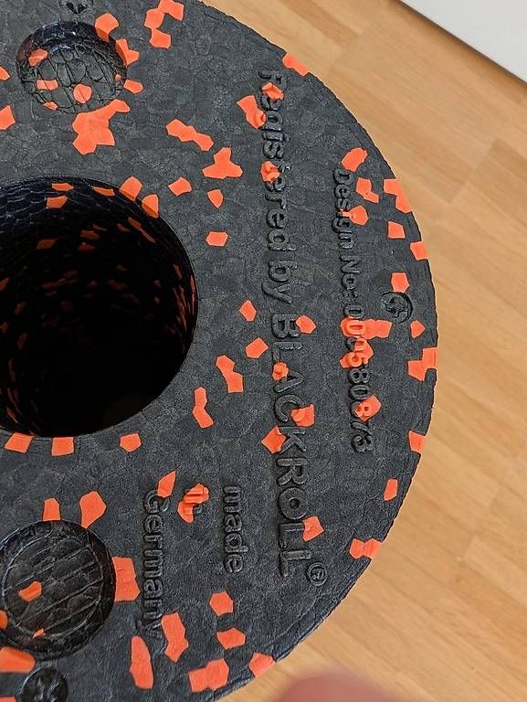 Blackroll Dispositivi per massaggi: Faszienrolle Blackroll – Usato da Uetikon am See venduto da leaspa 1