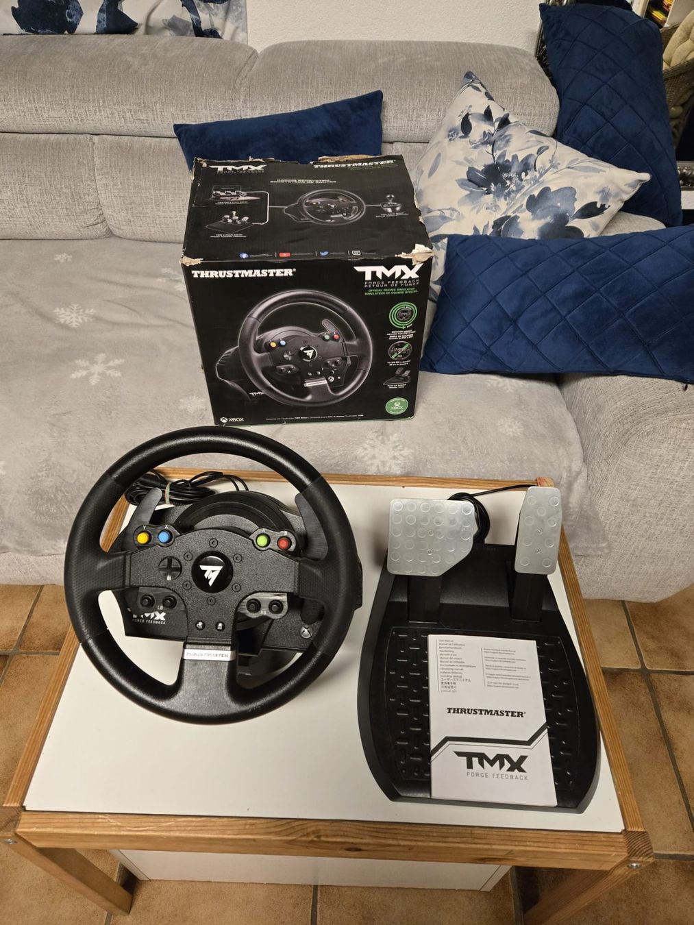 Thrustmaster Controller: Volant Thrustmaster TMX pour Xbox ou pc pédale défectueux – Usato da Poliez-le-Grand venduto da Lea_2wl5 8
