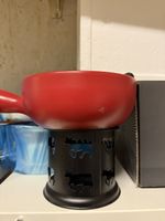 Käsefondue Set rot und schwarz mit Gestell Zustand gut
