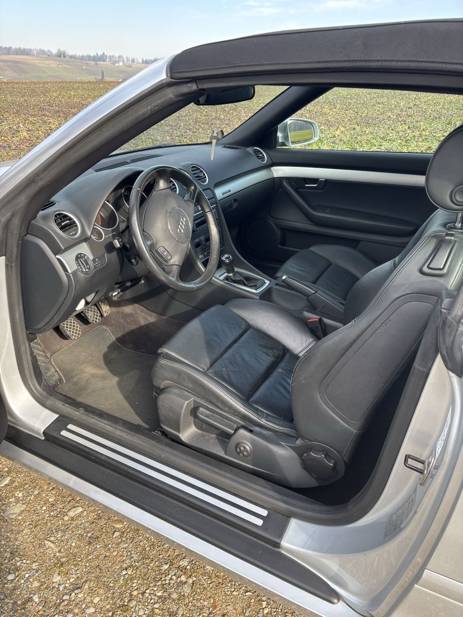 Audi Autos: Audi A4 Cabrio 1.8T Quattro ! – D'occasion à gräslikon par Autoking 7