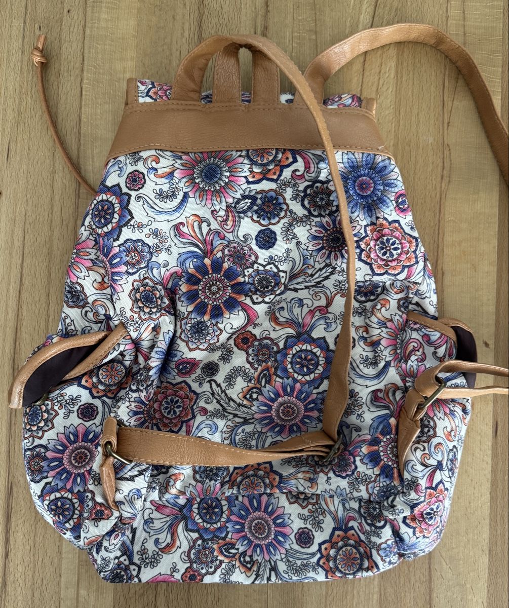 Kindertaschen: Stoff-Rucksack mit Blumenmuster – Gebraucht aus Lüsslingen von Geronimo66 1