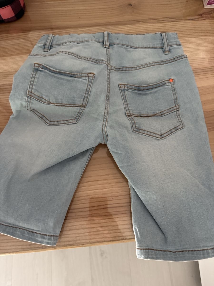 S.Oliver Hosen: S.Oliver Jeans kurz 152 – Gebraucht aus Hägendorf von laumatt 1