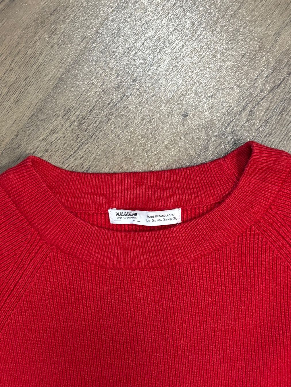 Pull&Bear Pullover & Sweatshirts: Pullover rot Pull & Bear - Gr. S – Gebraucht aus Brügg BE von rutschimedizin 1