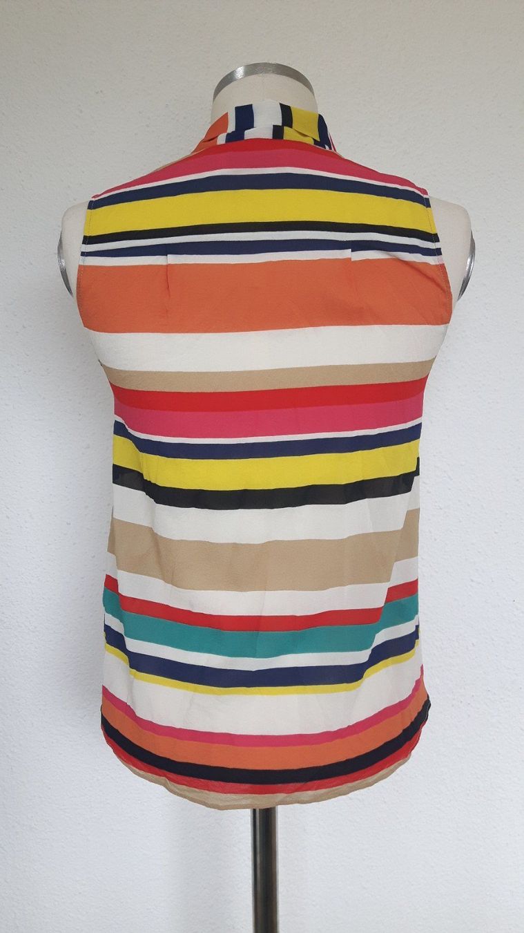 Camicette: Fröhliche  Seidenbluse mit Schluppe  Gr. 36 Alice&Olivia – Usato da Beckenried venduto da SylvkensWorld 2