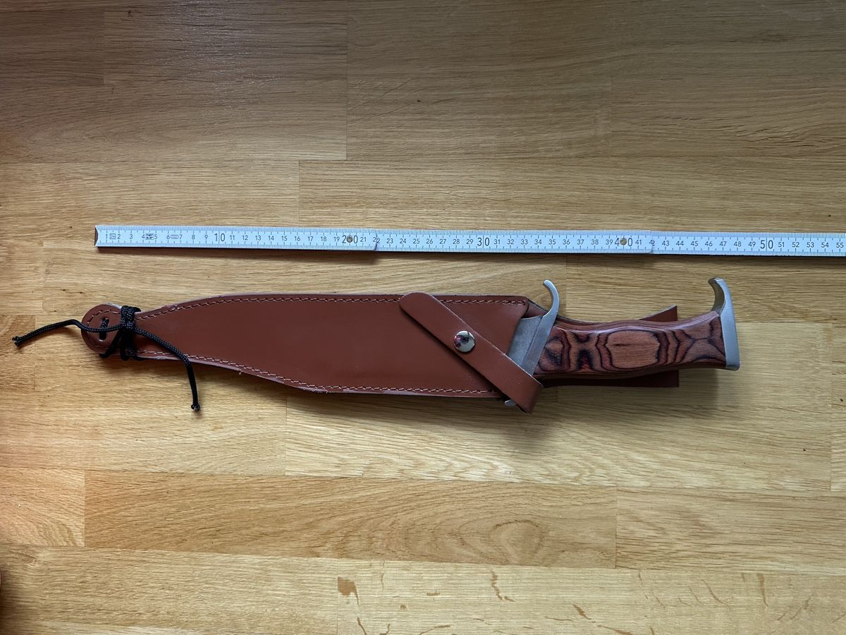 Messer: Grosses Rambo-Messer, unbenutzt, mit Lederscheide – Gebraucht aus Aesch BL von mc-x-92 2