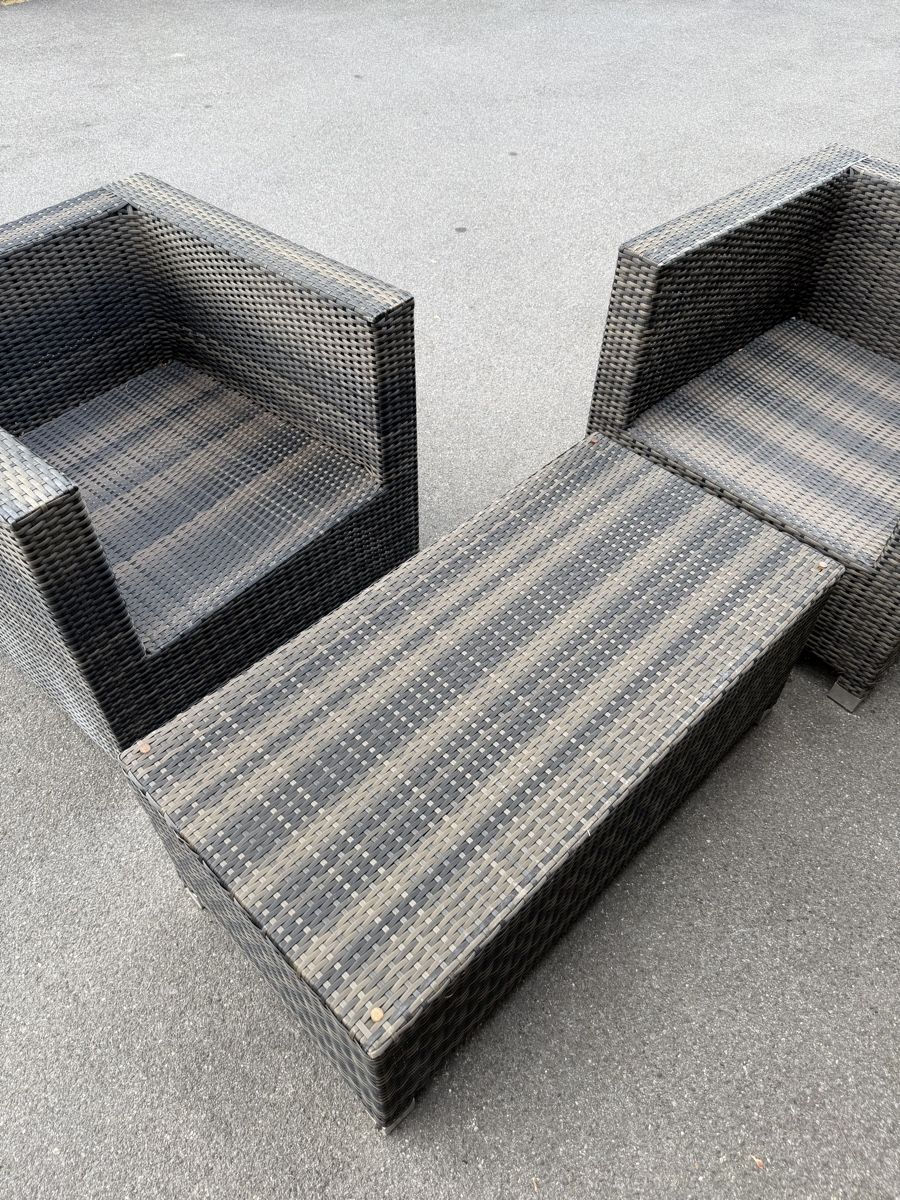 Set di tavolo e panche: Gartenmöbel – Usato da Bad Ragaz venduto da Nikis_Markt 1