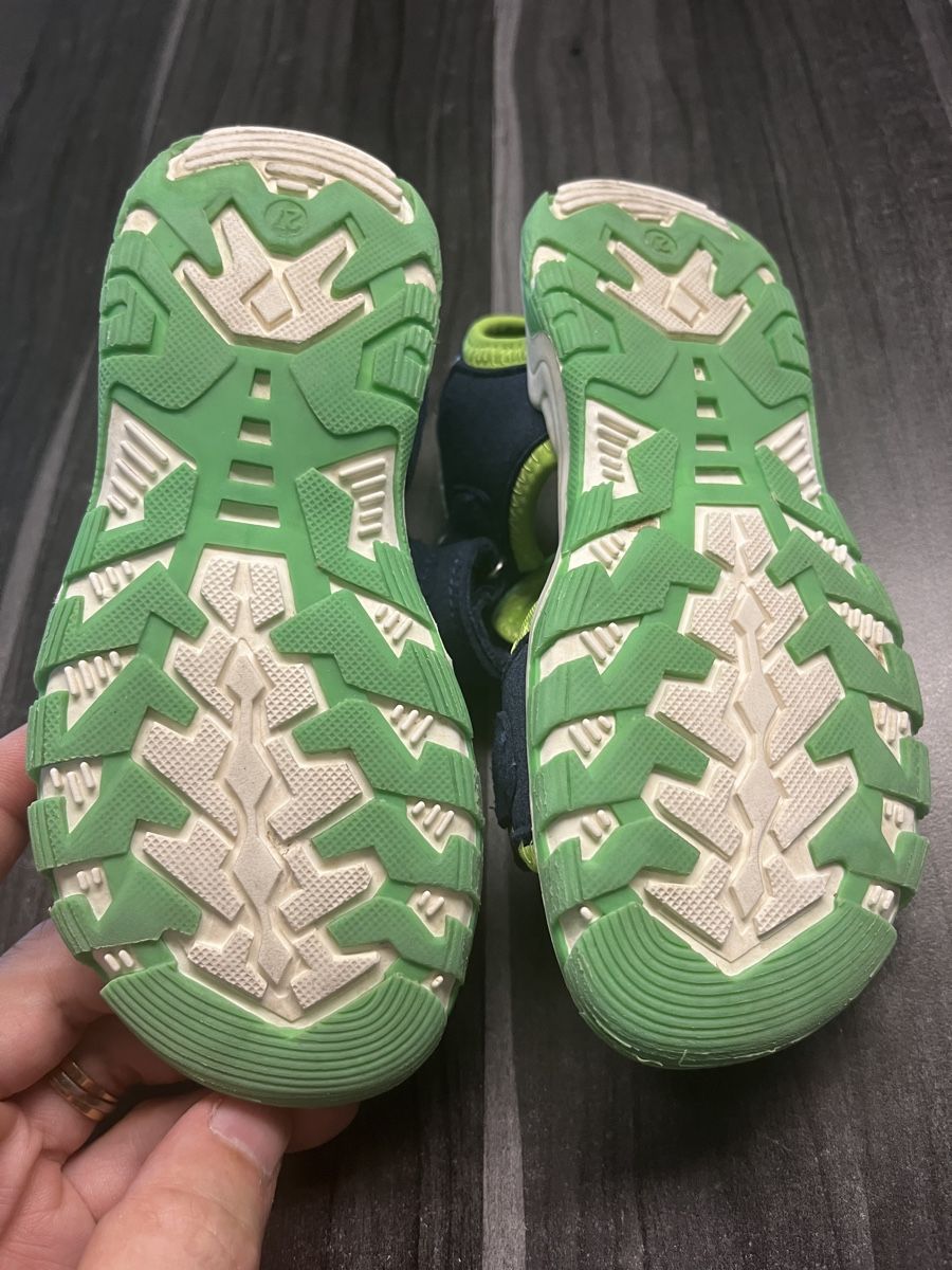 Schuhe für Jungen: Sandalen Grösse 27 – Gebraucht aus Unterkulm von Swissbmwdriver 2