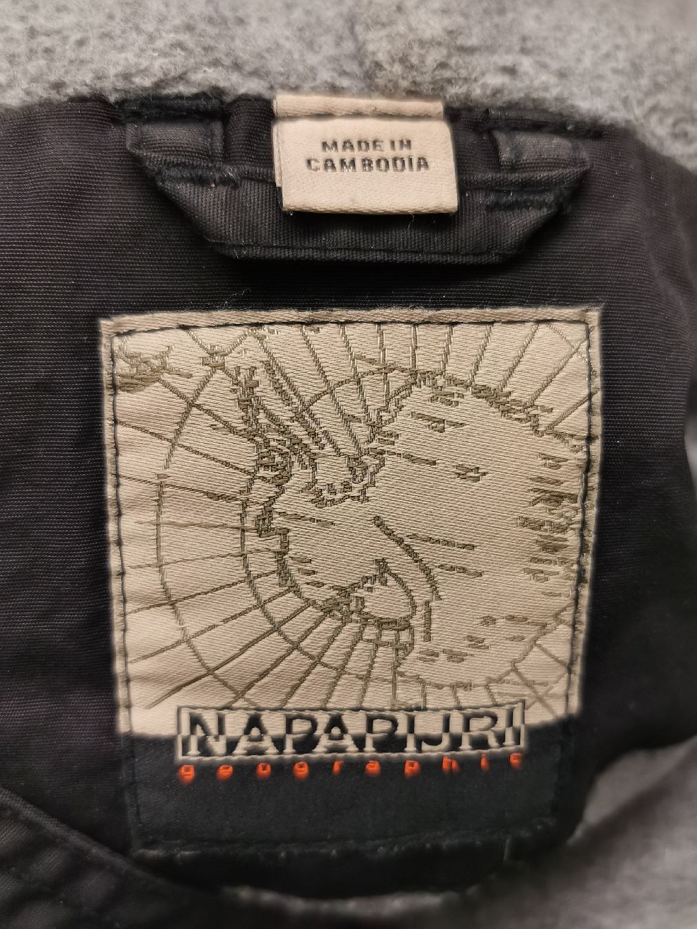 Napapijri Jacken & Mäntel: Schwarze Napapijri Jacke - Grösse 152 – Gebraucht aus Luzern von simonf1 3