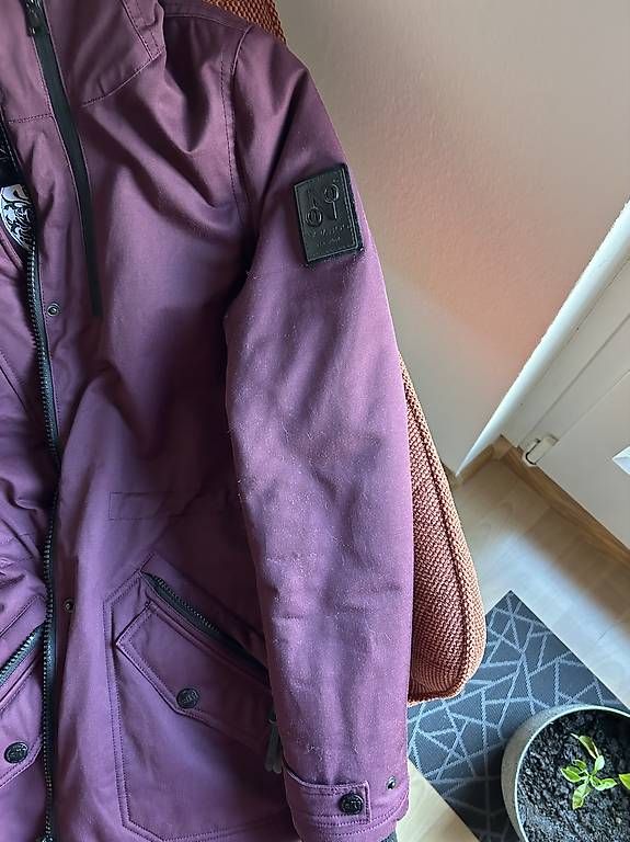 Giacche: Winterjacke Marke NAVAHOO  – Usato da Allschwil venduto da Haffelow 4