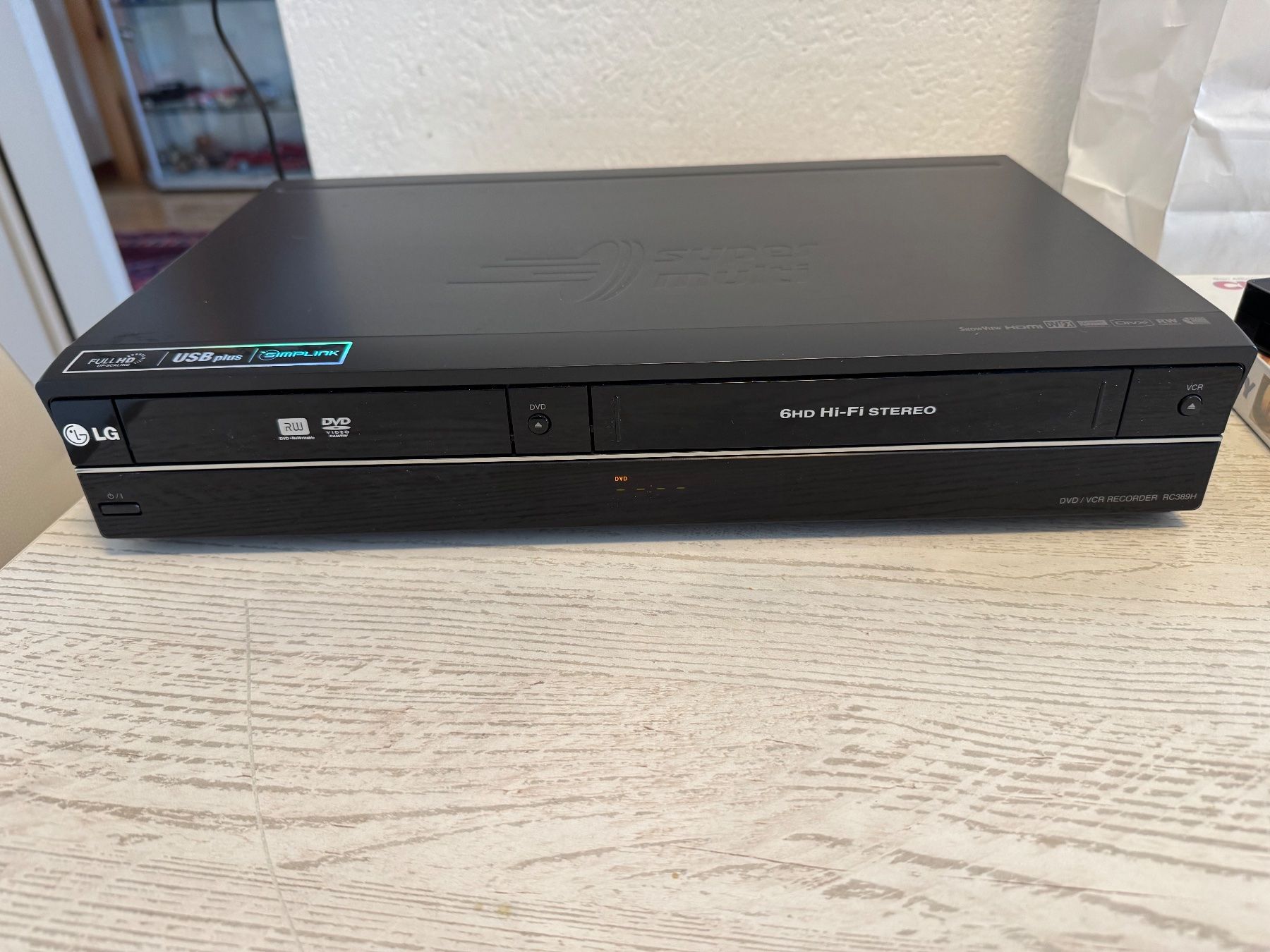 LG Registratori: LG rc389h vhs dvd recorder – Usato da Zunzgen venduto da milesdavis76
