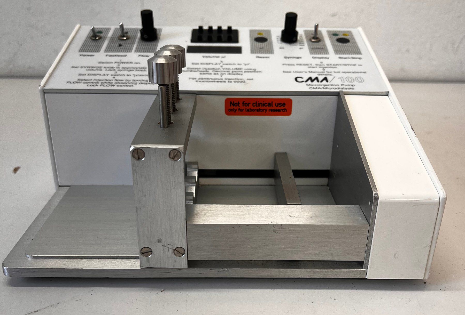Accessori da laboratorio: CMA / 100 Microinjection Pumpe – Usato da Niederdorf venduto da LeptonAG_Labor 1