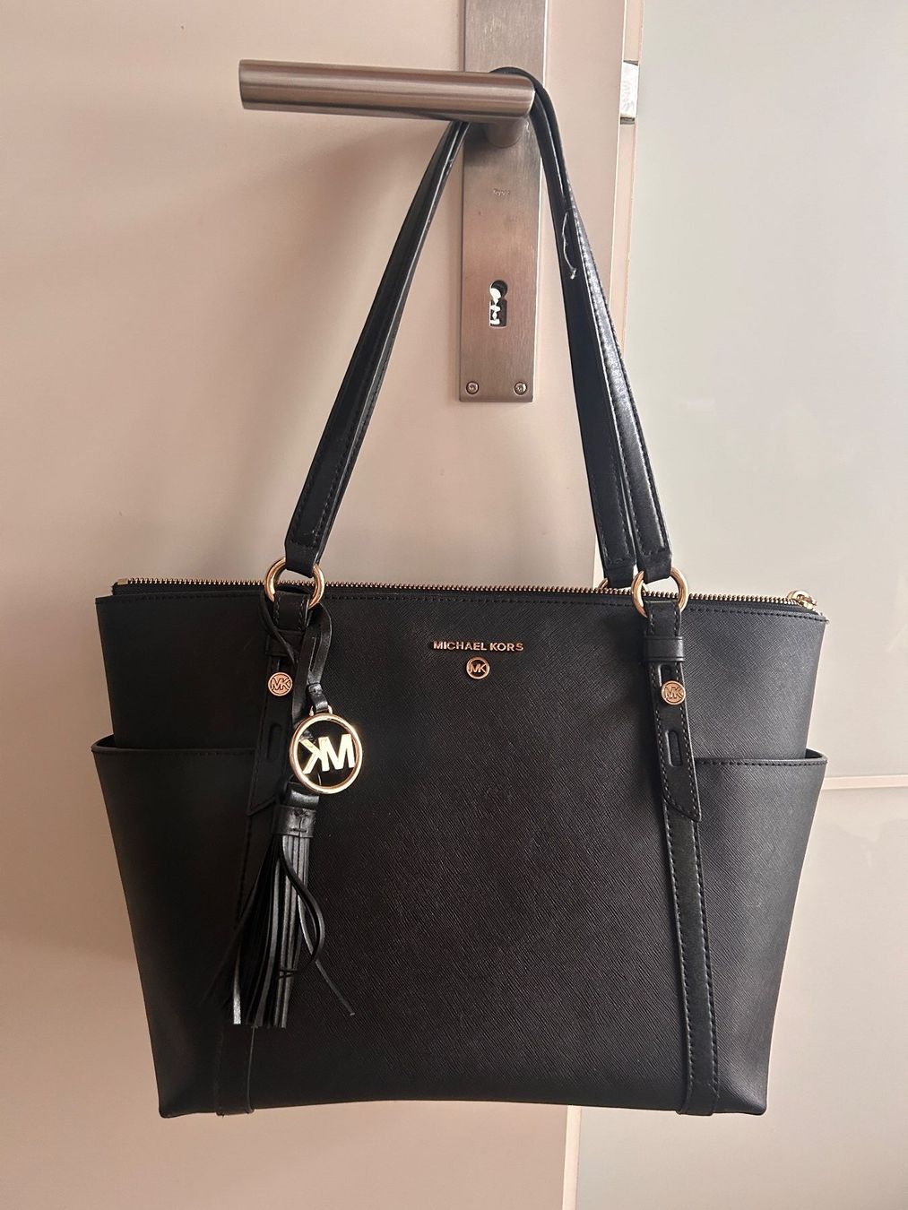 Michael Kors Taschen für Damen: Michael Kors Handtasche – Gebraucht aus Bönigen von zis_bnd7