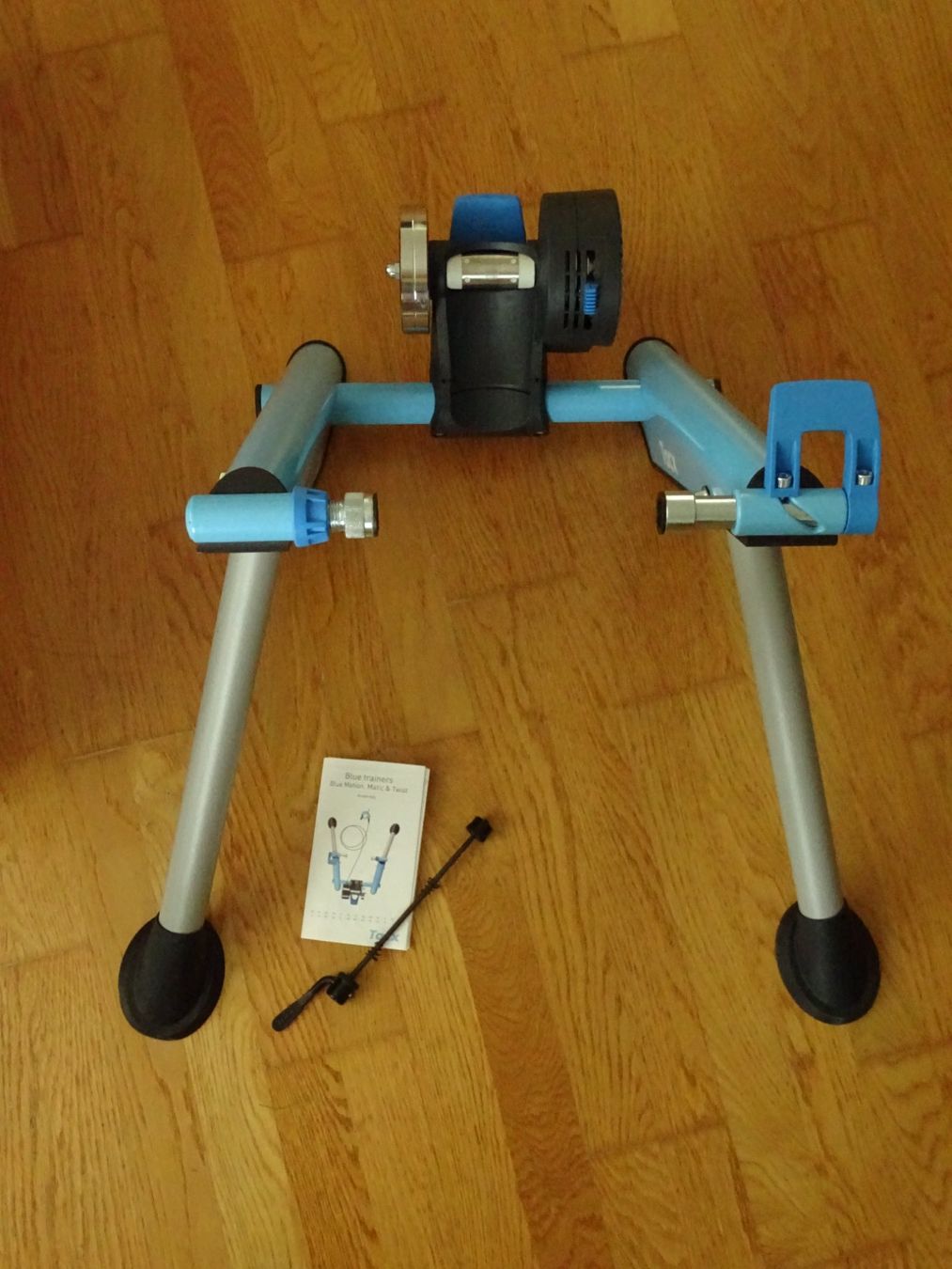 Hometrainer: Tacx Rollentrainer neuwertig – Usato da Hirzel venduto da Musicman03 2