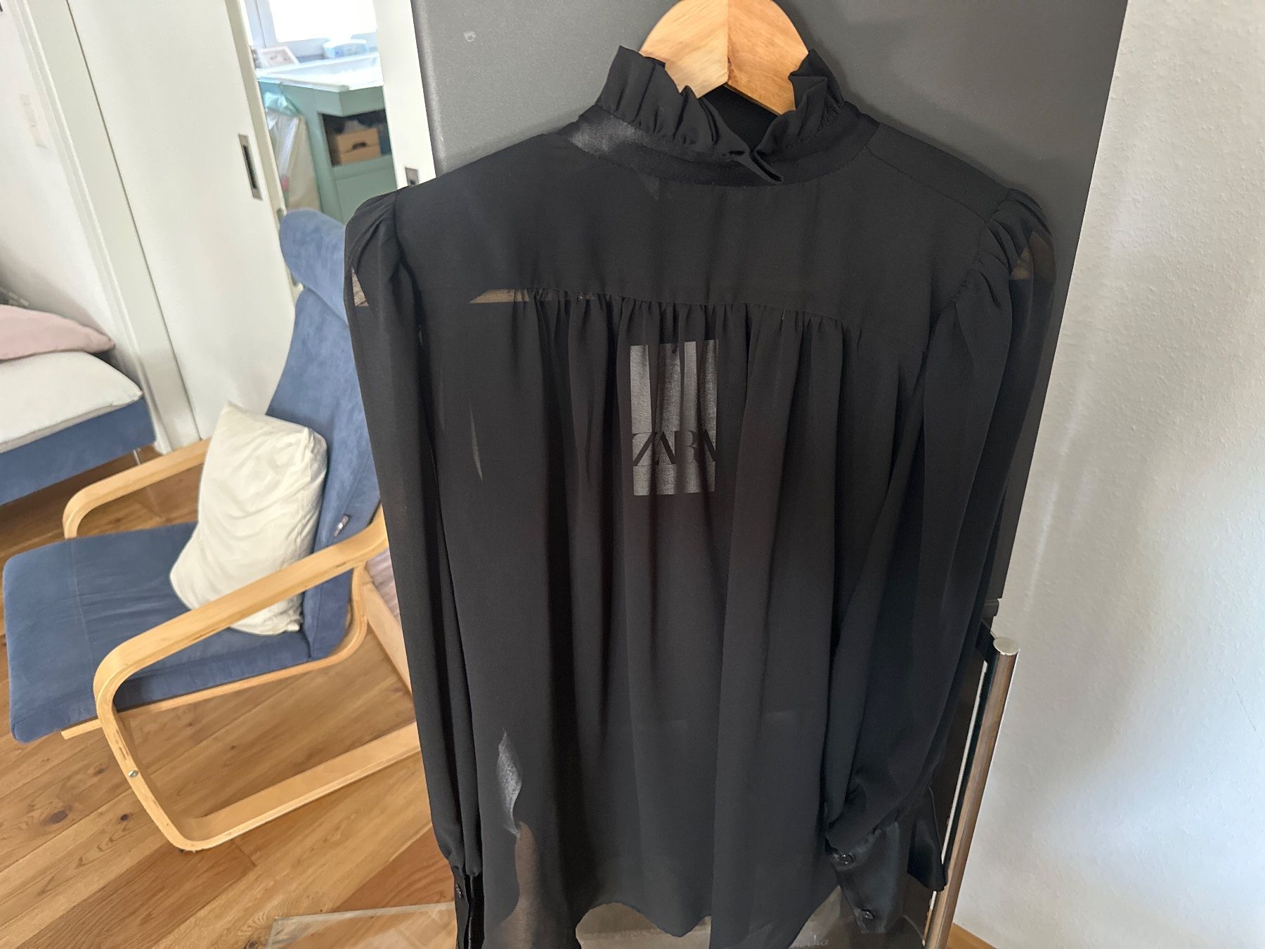Zara Chemisiers: Bluse Zara – Neuf avec emballage d'origine à Rapperswil BE par aro_66tx 3
