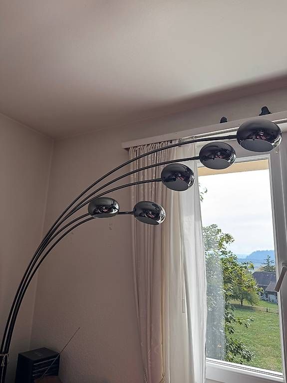 Lampes: Stehlampe – D'occasion à Ins par phippu_r