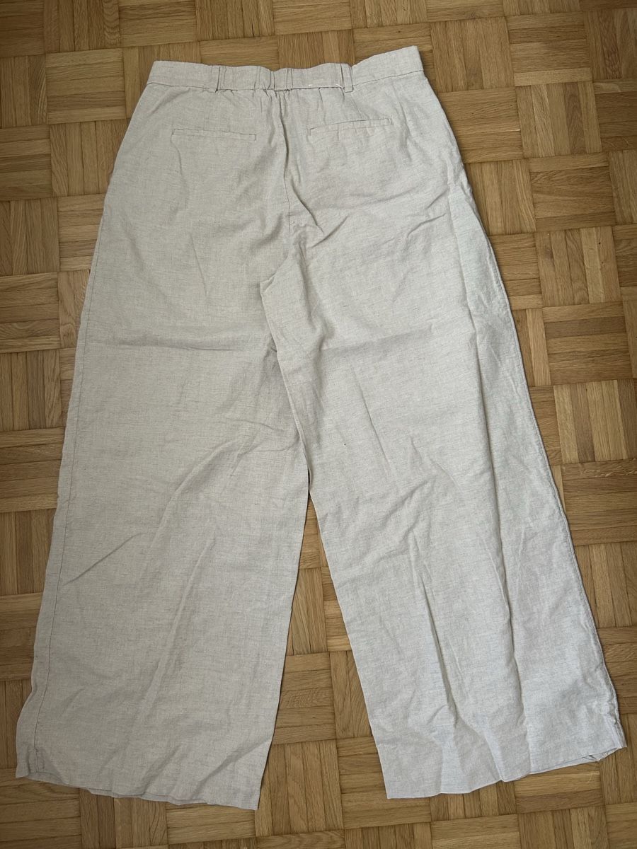 C&A Pantaloni: Sandfarbene Leinenhose – Usato da Luzern venduto da leo_dp2d 1