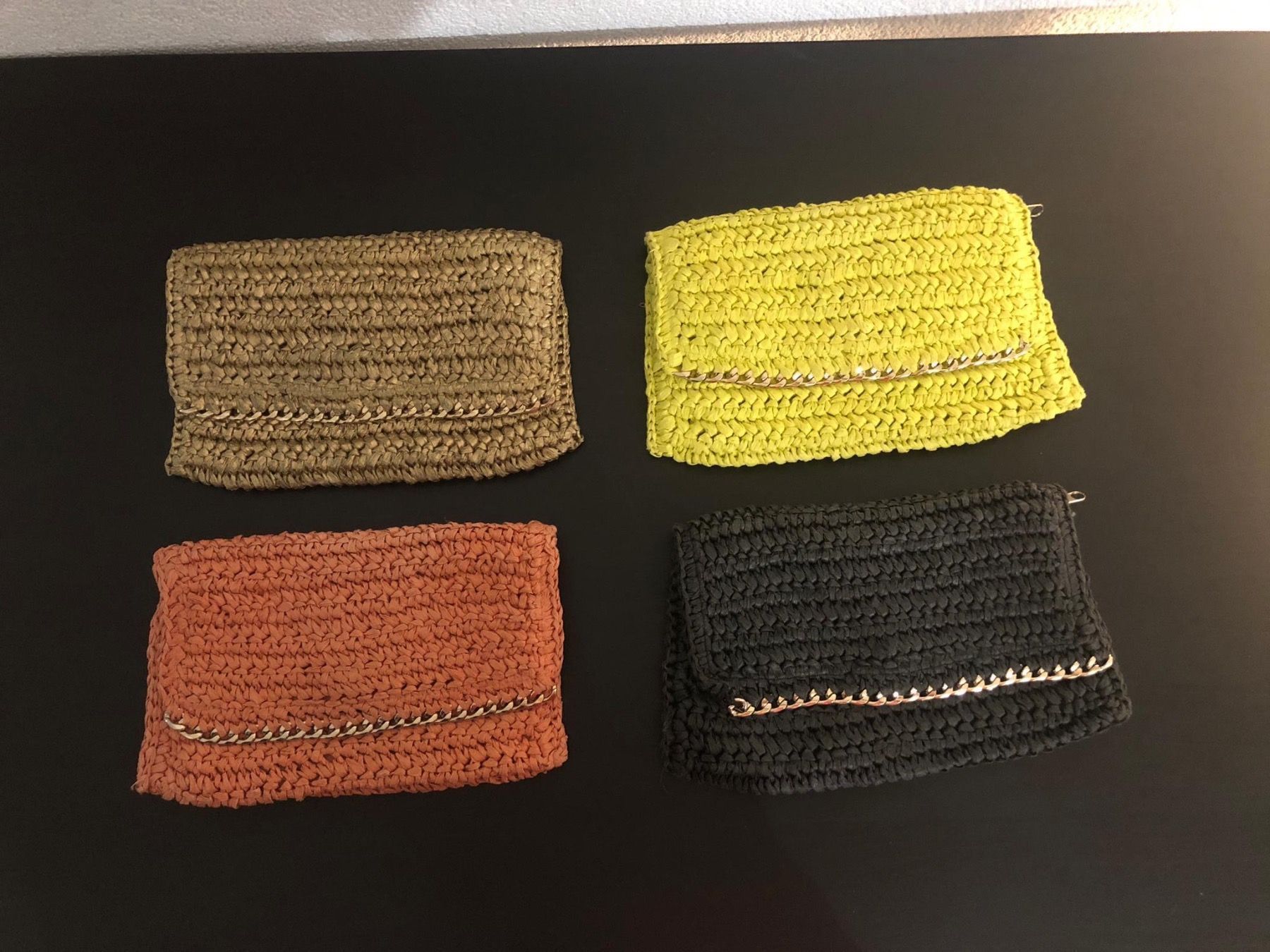 Taschen für Damen: 4x Stoff Handtaschen – Gebraucht aus Biel/Bienne von Bolagol9
