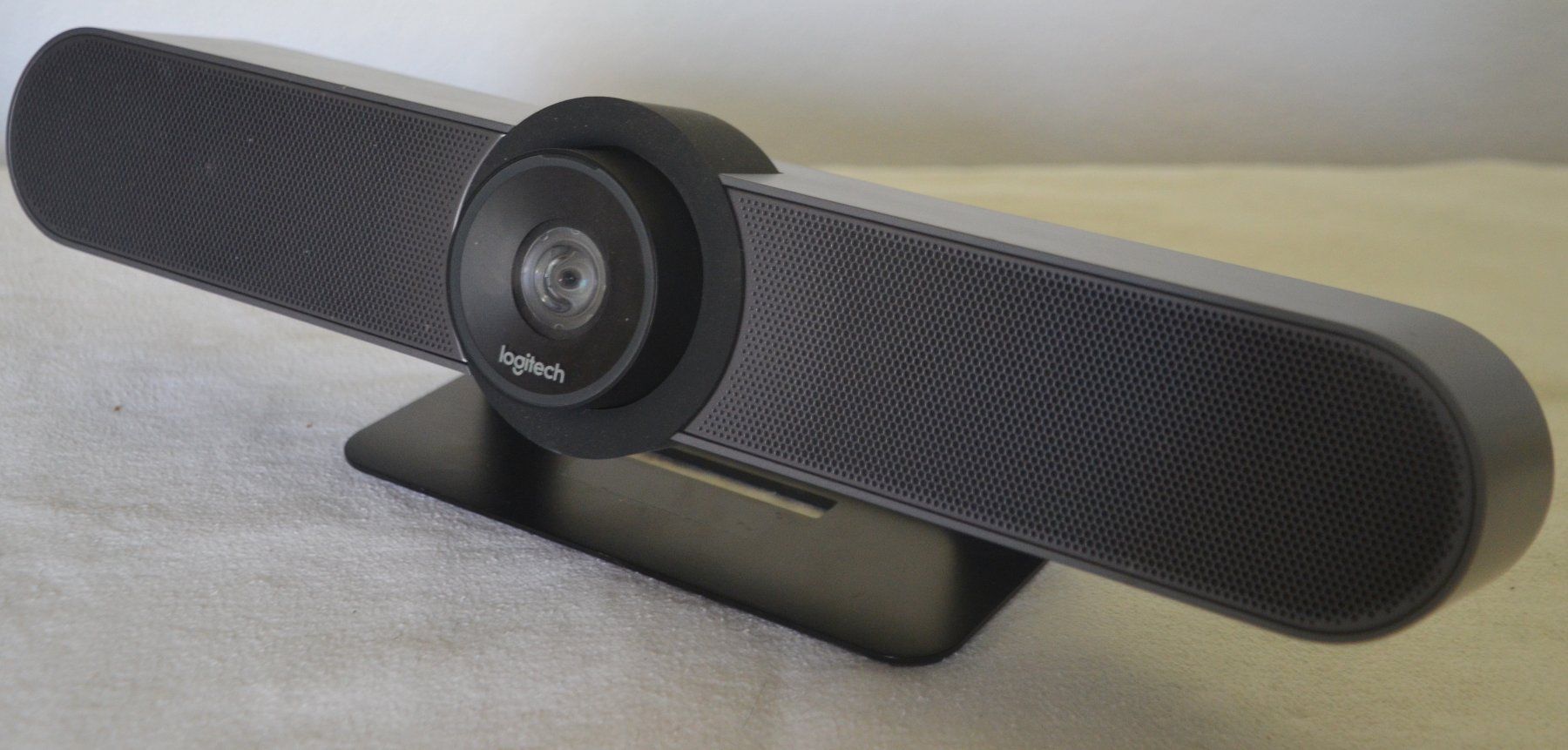 Logitech Webcam: Logitech MeetUp TV Cam – Usato da Collonges venduto da arashee 1